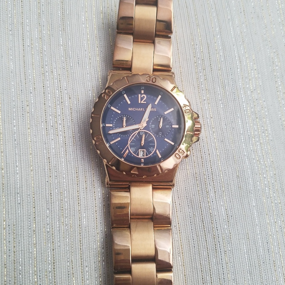 SOLD Authentic Michael Kors Rose Gold Watch MK5410